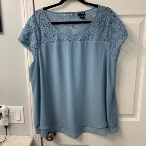 TORRID size 2 light blue top with lace details